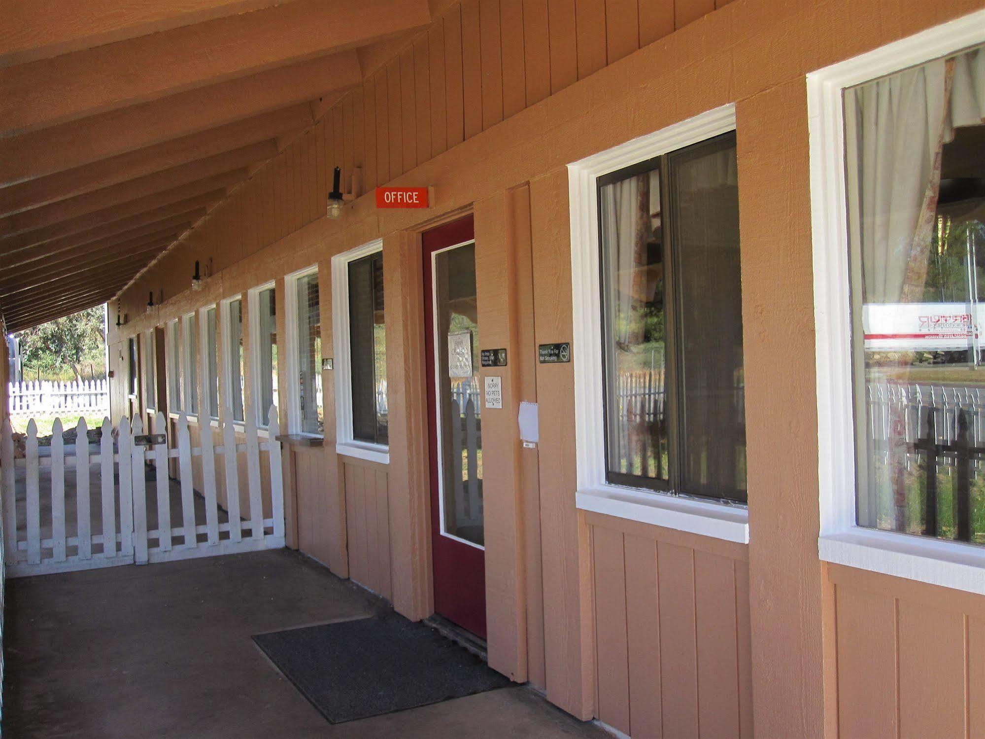 Rancho California Inn Temecula Exteriör bild